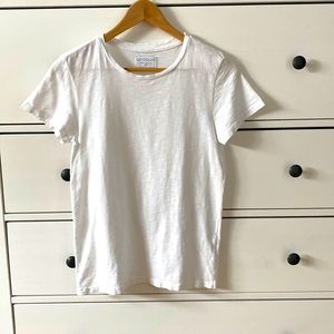 GOOD LIFE White T-Shirt size small